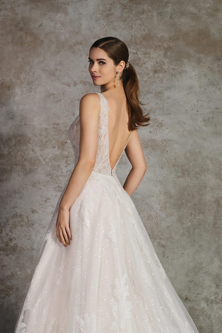 Sparkle Tulle Ball Gown with Illusion Bodice and Lace Appliqués Aurora - εικόνα 3