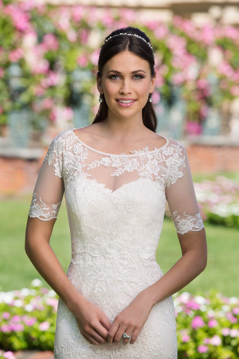 Νυφικό 3911 Tulle Fit and Flare Gown with Popover Lace Jacket