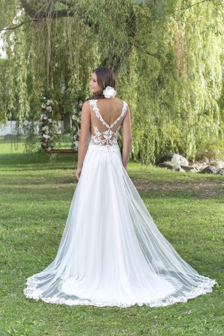 Dropped Waist A-Line with Floral Details - εικόνα 4