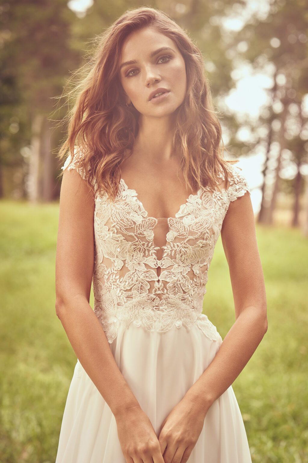 Chiffon A-Line Dress with Queen Anne Neckline - εικόνα 1