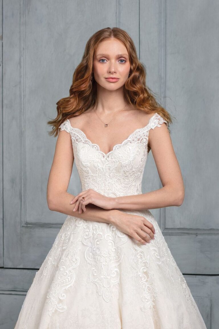 Νυφικό 99005 Allover Lace Off The Shoulder Ball Gown