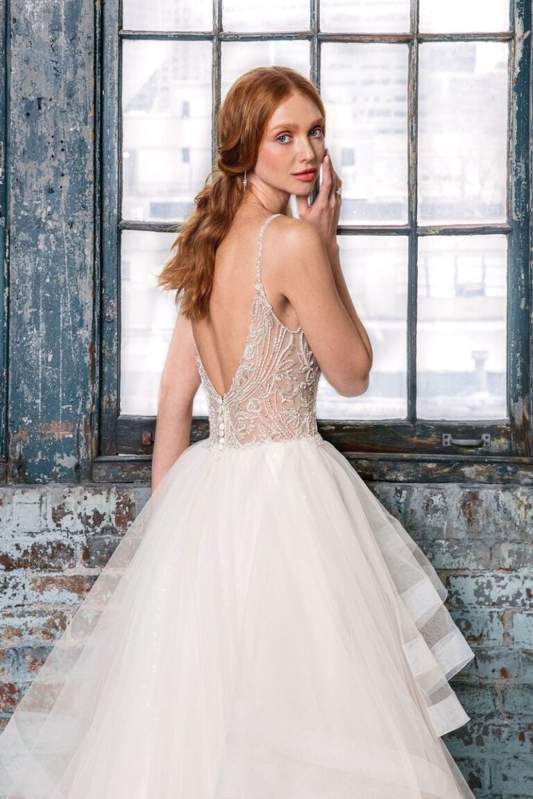 Beader V-Neck Bodice With Layered Horsehair Skirt - εικόνα 3
