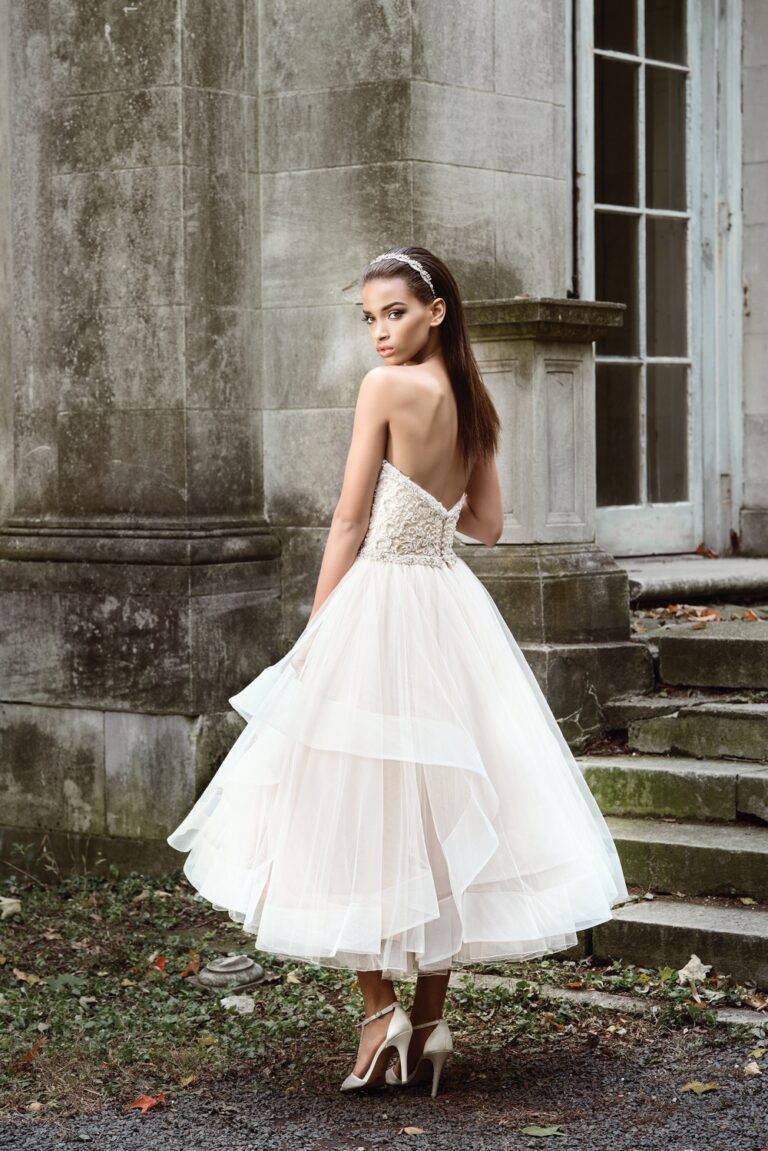 Opulently Beaded Layedred Tea Lenght Ball Gown - εικόνα 3