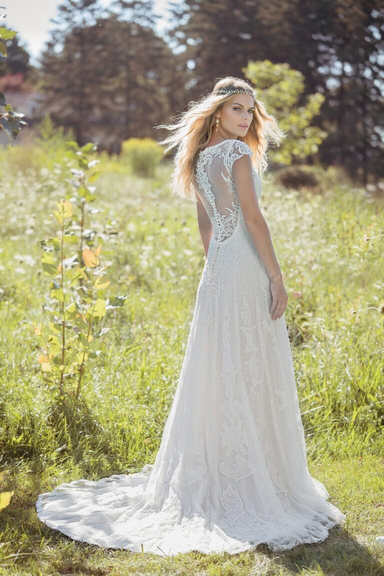 Grecian Chiffon Gown with Plunging Neckline - εικόνα 11
