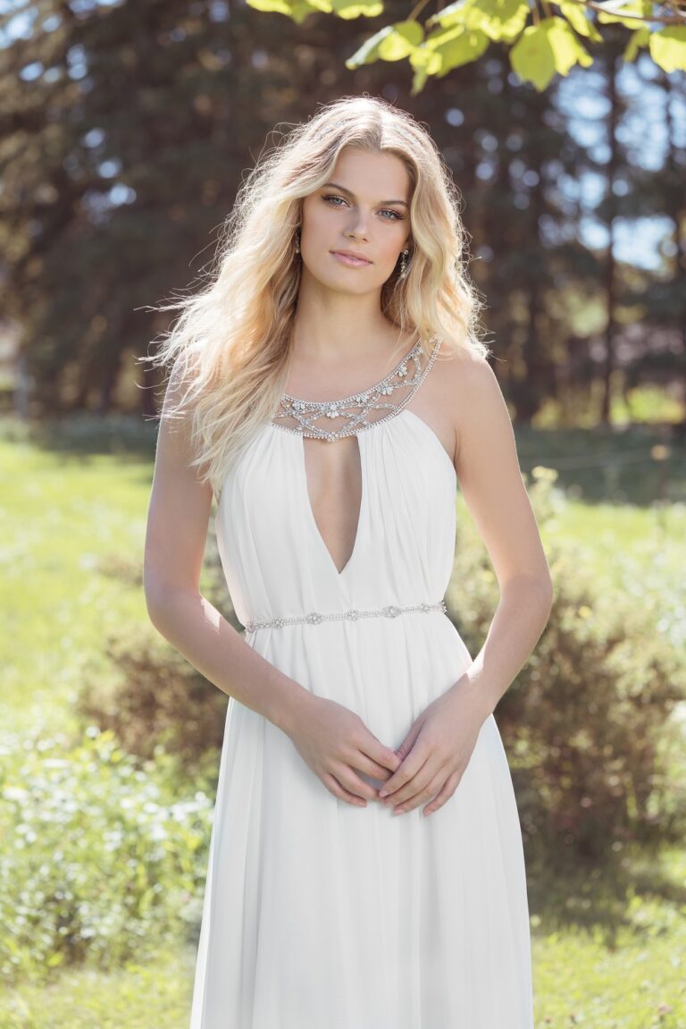 Νυφικό 6500 Grecian Chiffon Gown with Plunging Neckline