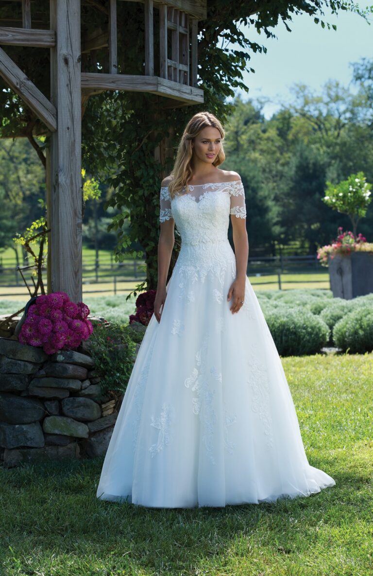 Off the Shoulder Tulle Ball Gown - εικόνα 6