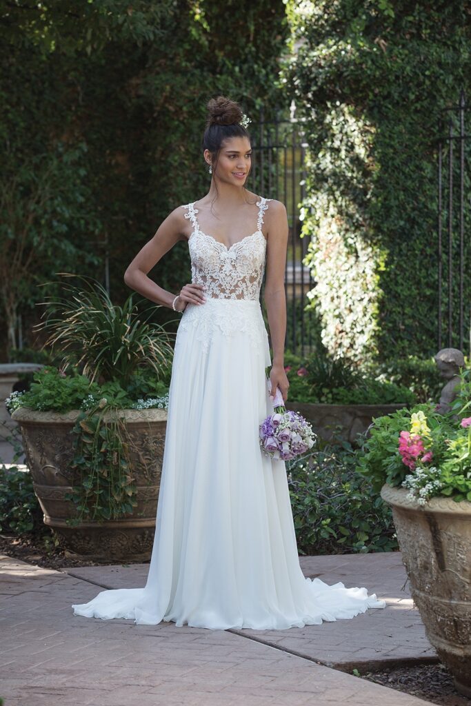 Illusion Bodice A-Line Gown with Delicate Chiffon Skirt - εικόνα 1