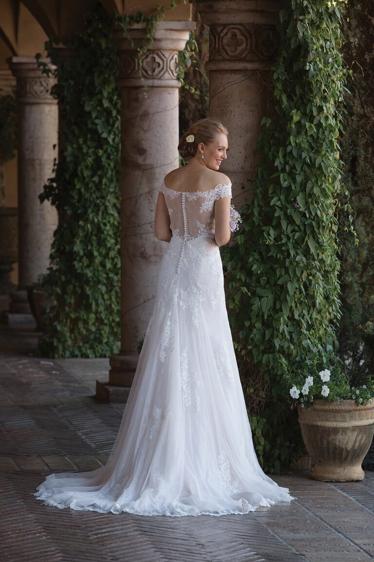 Illusion Lace Off the Shoulder Trumpet Gown - εικόνα 4
