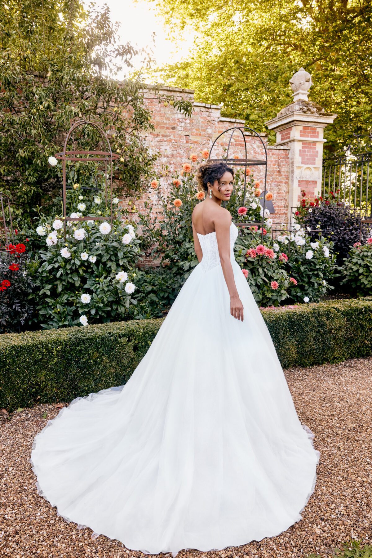 Νυφικό 20089 Ball Gown Νυφικό με Glitter Tulle, Beaded Corset & Sweetheart Ντεκολτέ