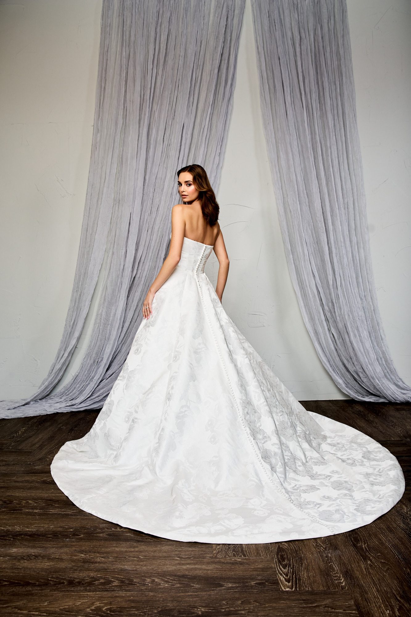 55279_RNG_FW26_LB_FB_664_1500px-Wide_Digital-Image-Set-2