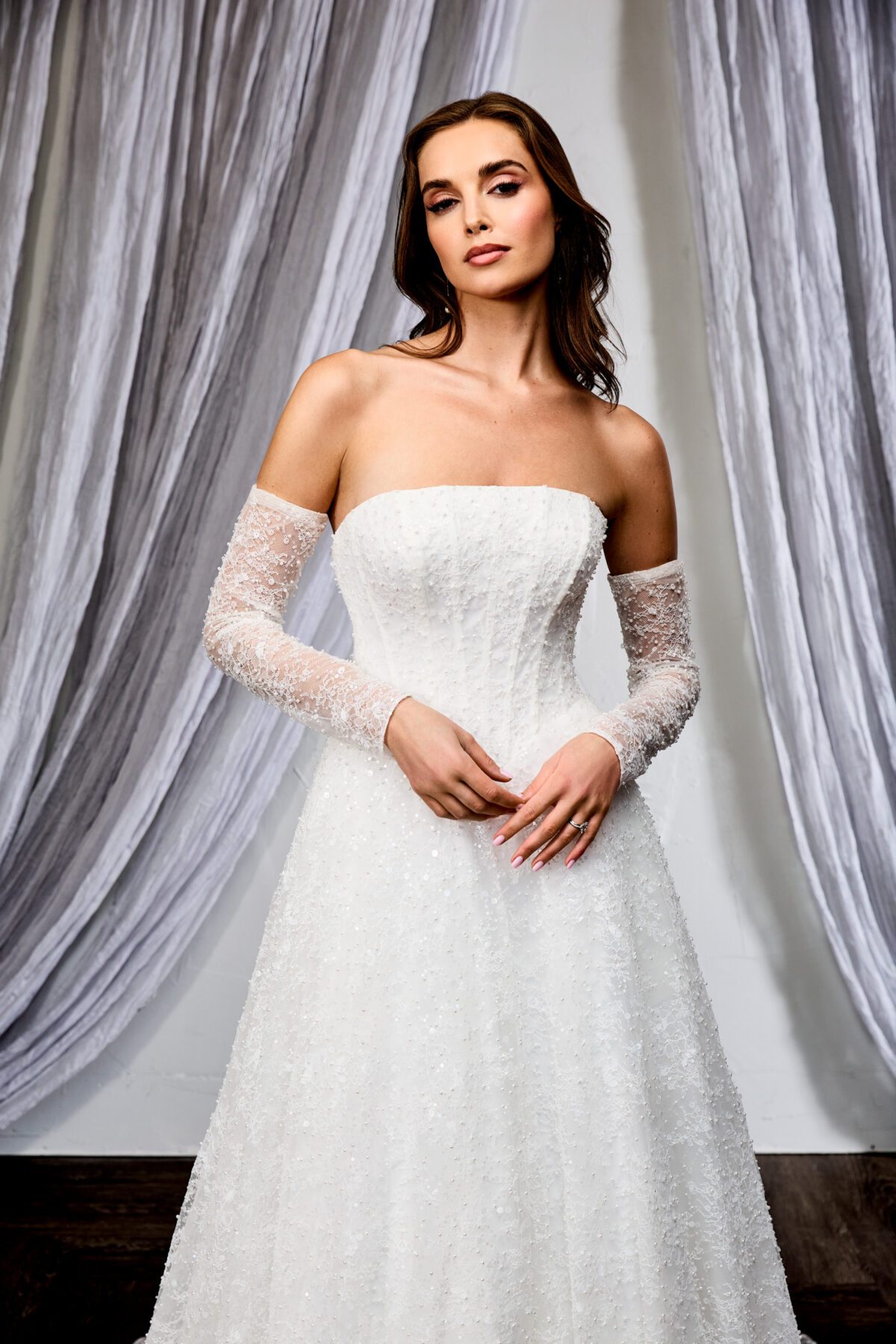 55295 - A-Line Νυφικό με Sparkling Chantilly Lace, Basque Μέση & Πέρλες - εικόνα 5
