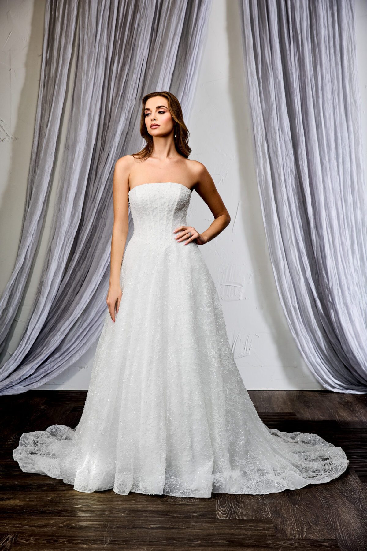 Νυφικό 55295 A-Line Νυφικό με Sparkling Chantilly Lace, Basque Μέση & Πέρλες