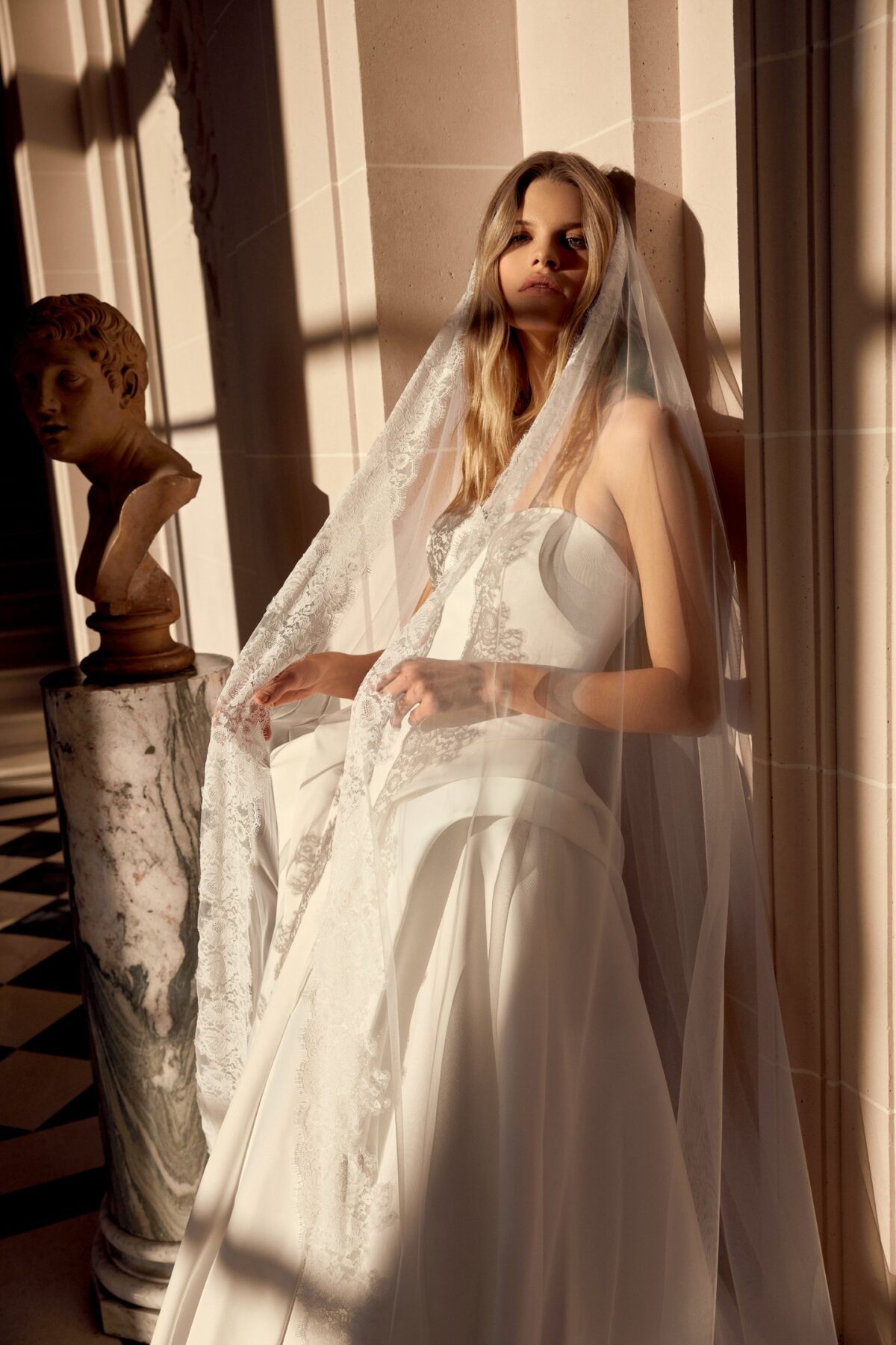 Noble 88546 Justin Alexander - Sweetheart ντεκολτέ και sculpted μπούστο